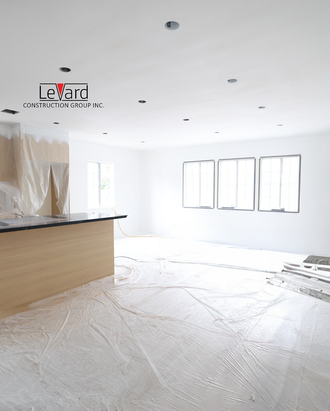 Kitchen with island